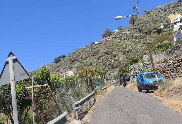Obras de cableado de fibra óptica en el sector de La Gavia, iniciadas días atrás (Foto TA)